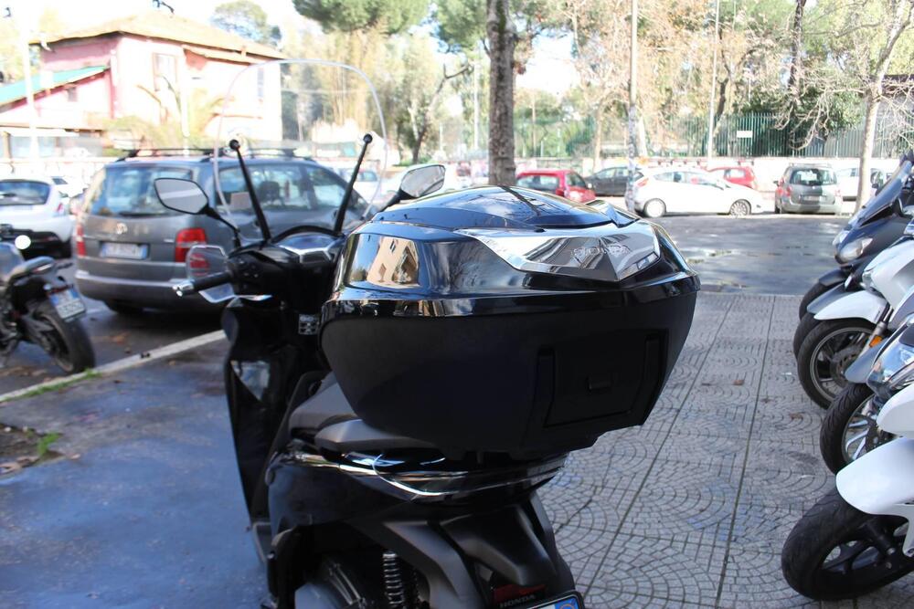 Honda SH 350 (2021 - 24) (2)