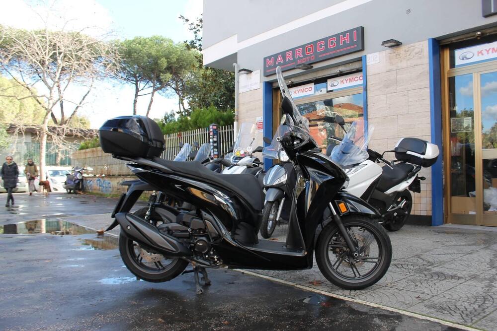 Honda SH 350 (2021 - 24) (6)