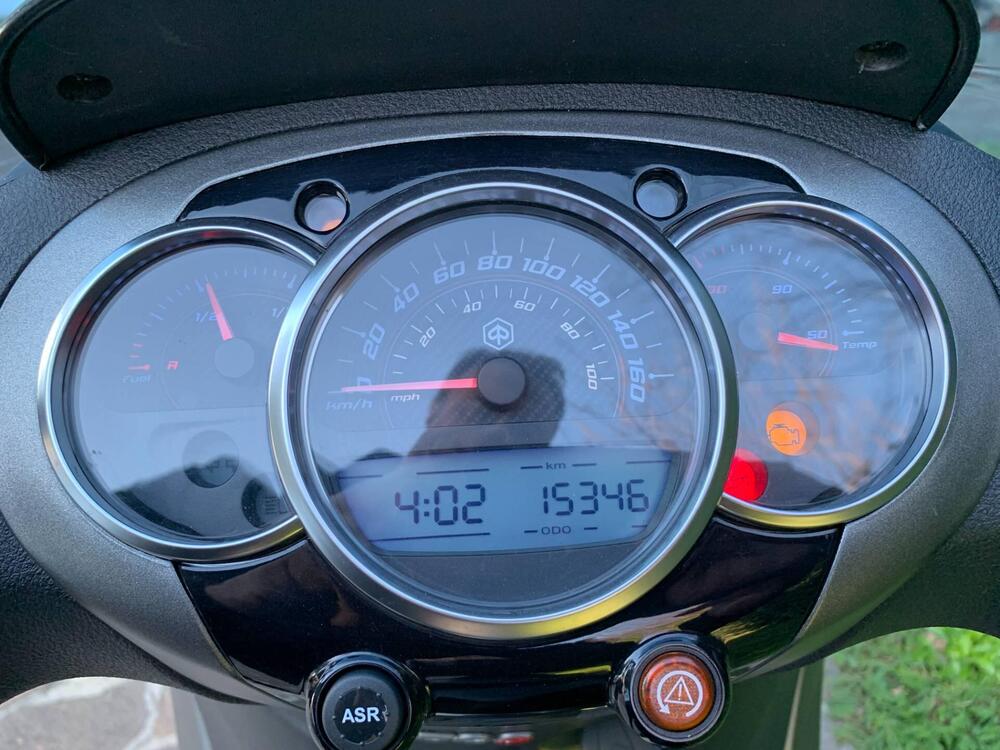 Piaggio Beverly 350 S ABS (2019 - 20) (2)