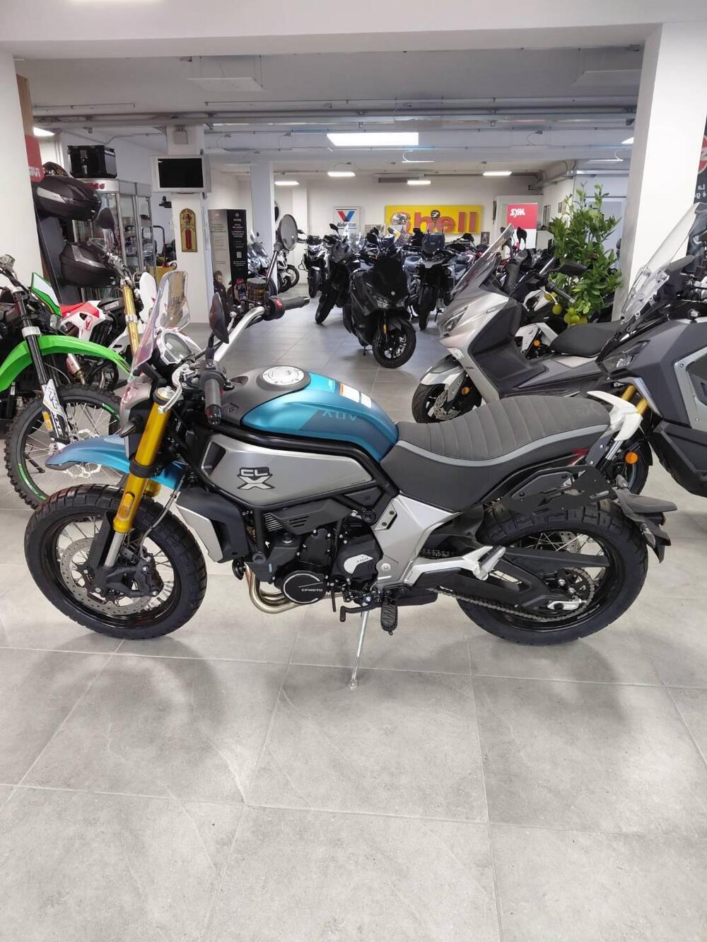 CFMOTO 700CL-X Heritage (2021 - 26)