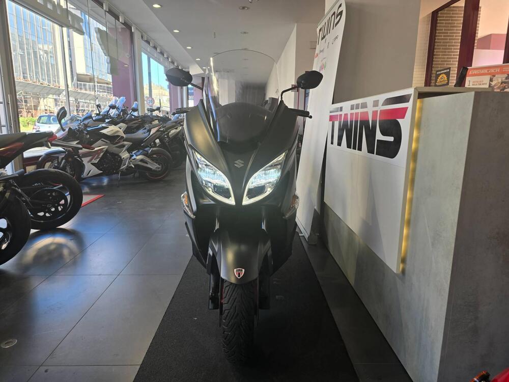 Suzuki Burgman AN 400 (2017 - 20) (3)