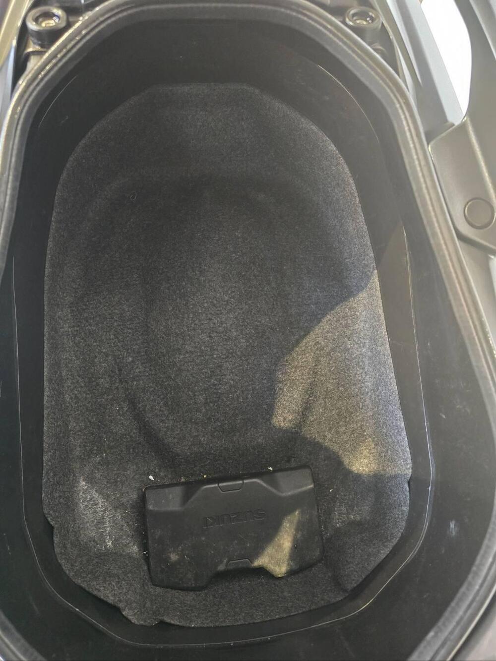 Suzuki Burgman AN 400 (2017 - 20) (12)