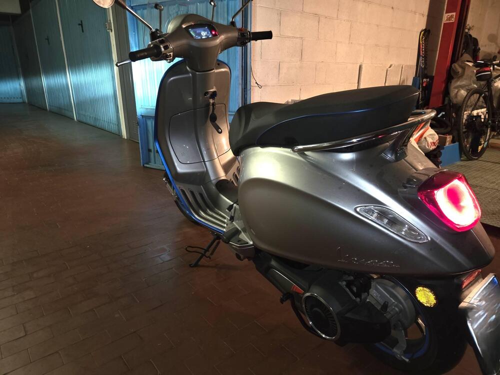 Vespa Vespa Elettrica 70 (2020 - 24) (2)