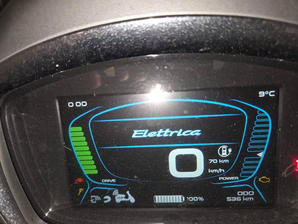 Vespa Vespa Elettrica 70 (2020 - 24) (5)