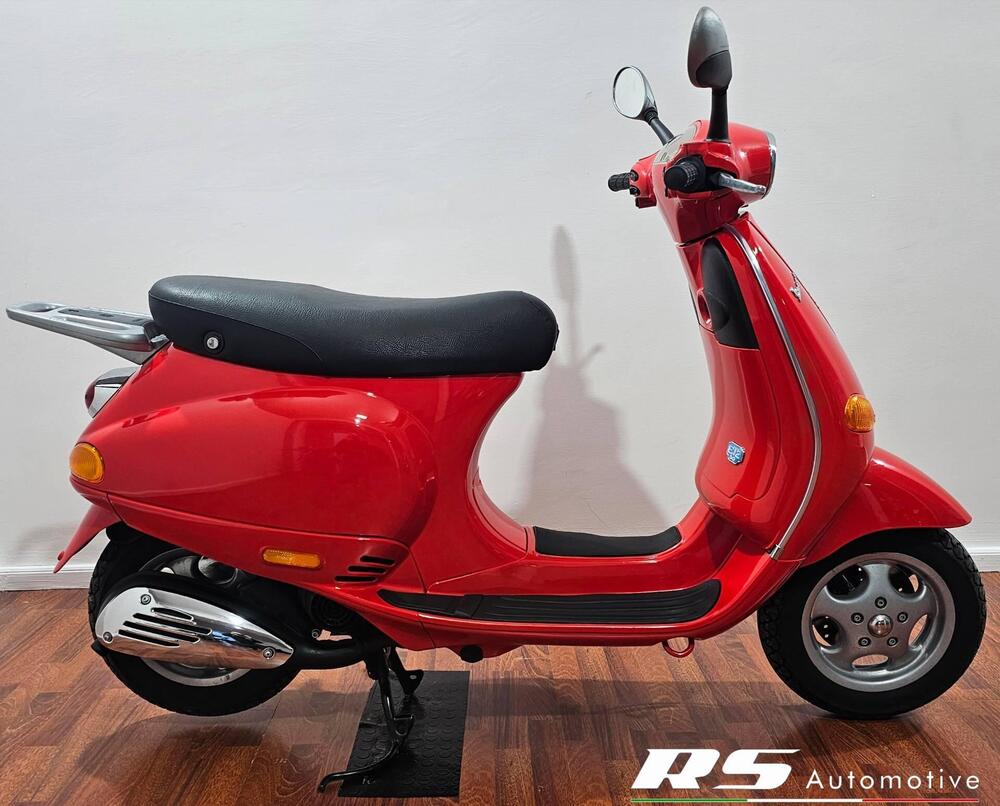 Vespa 50 ET2 (1997 - 98)