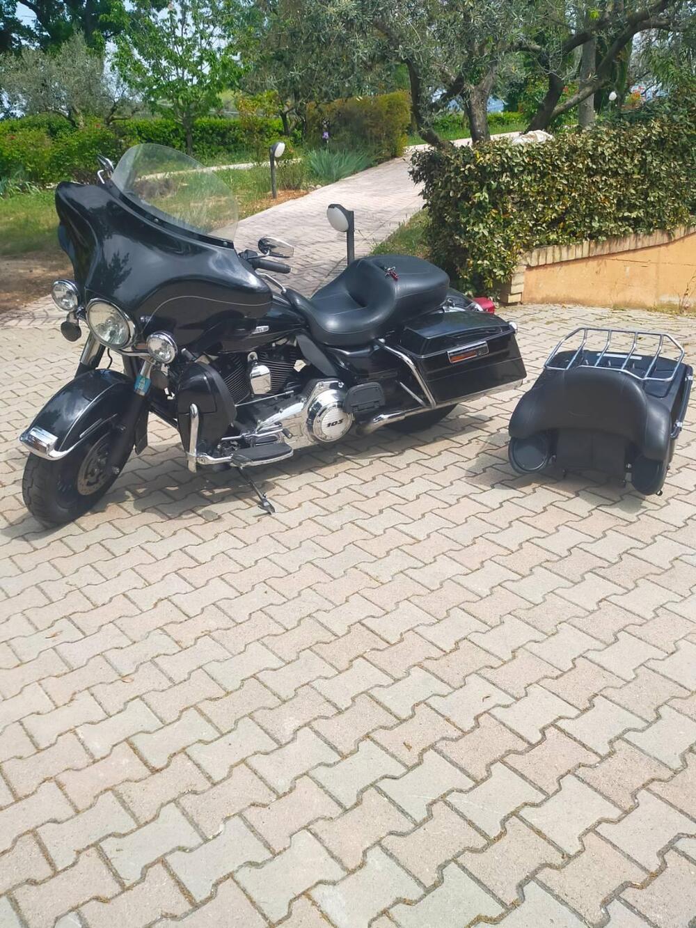 Harley-Davidson 1690 Electra Glide Ultra Limited (2010 - 13) - FLHTK (6)