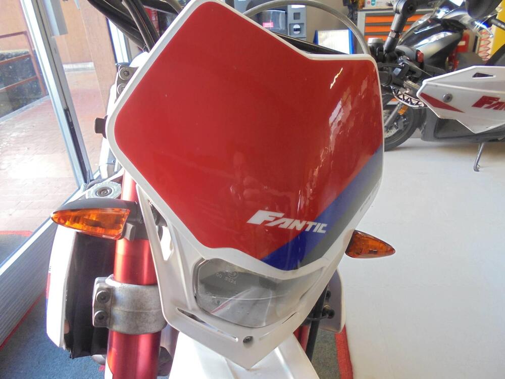 Fantic Motor Motard 125 M Casa 4t (2018) (9)