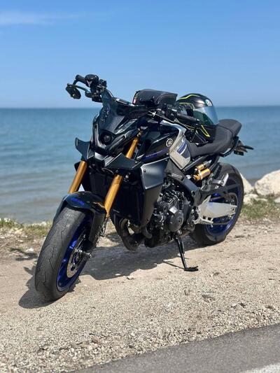 Yamaha MT-09 (2021 - 23) usata