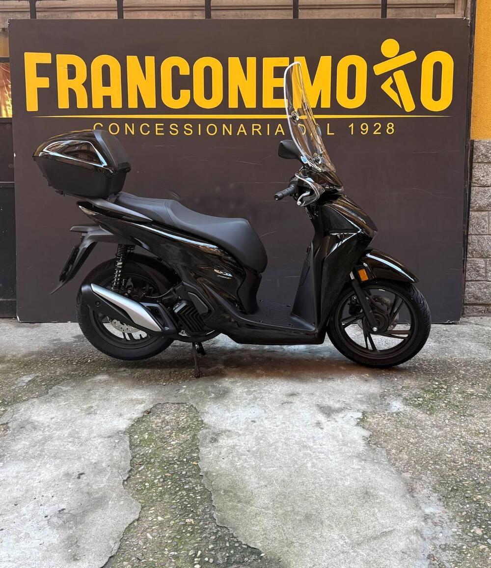 Honda SH 150 (2026) (4)