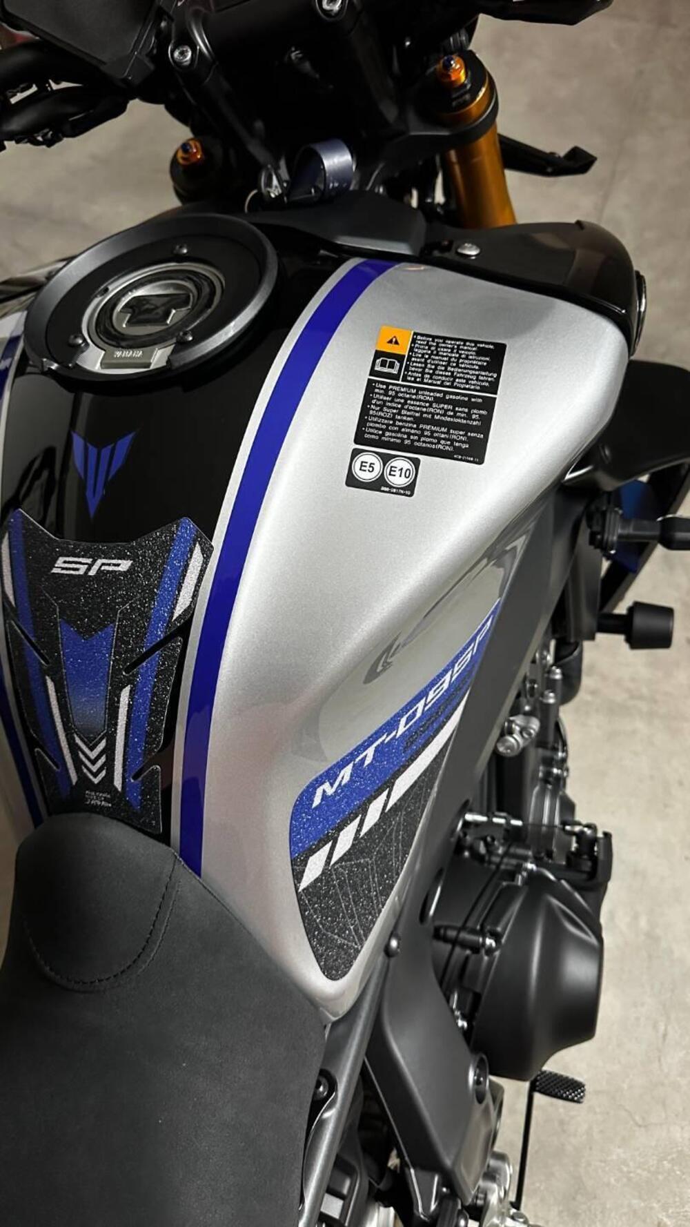 Yamaha MT-09 (2021 - 23) (4)