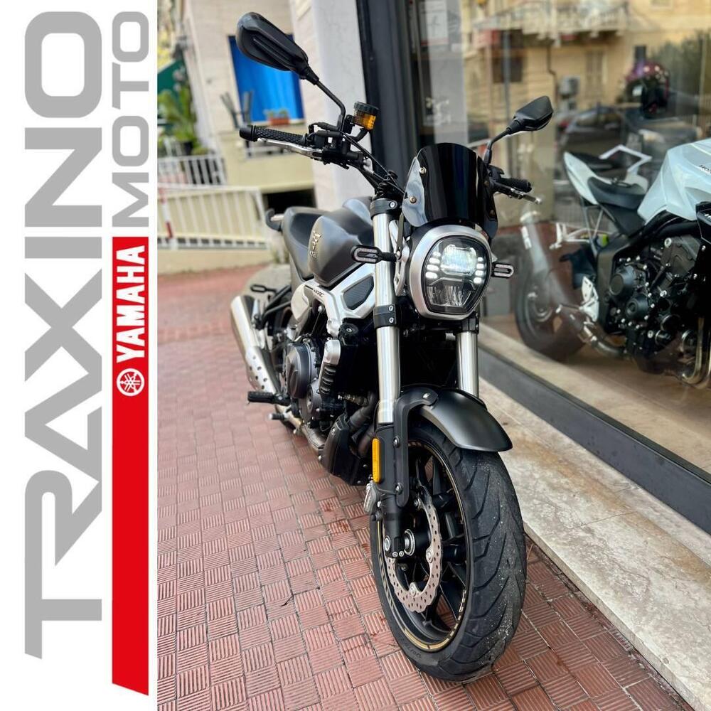 Voge Trofeo 500AC (2022 - 26) (3)