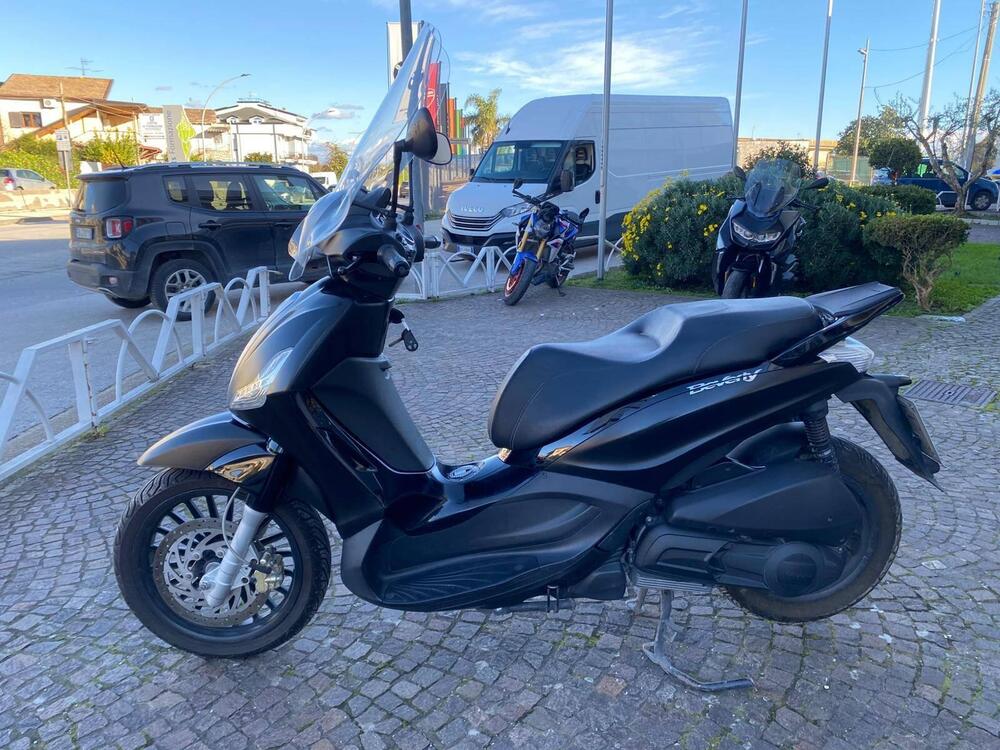 Piaggio Beverly 300 i.e. (2010 - 16) (2)