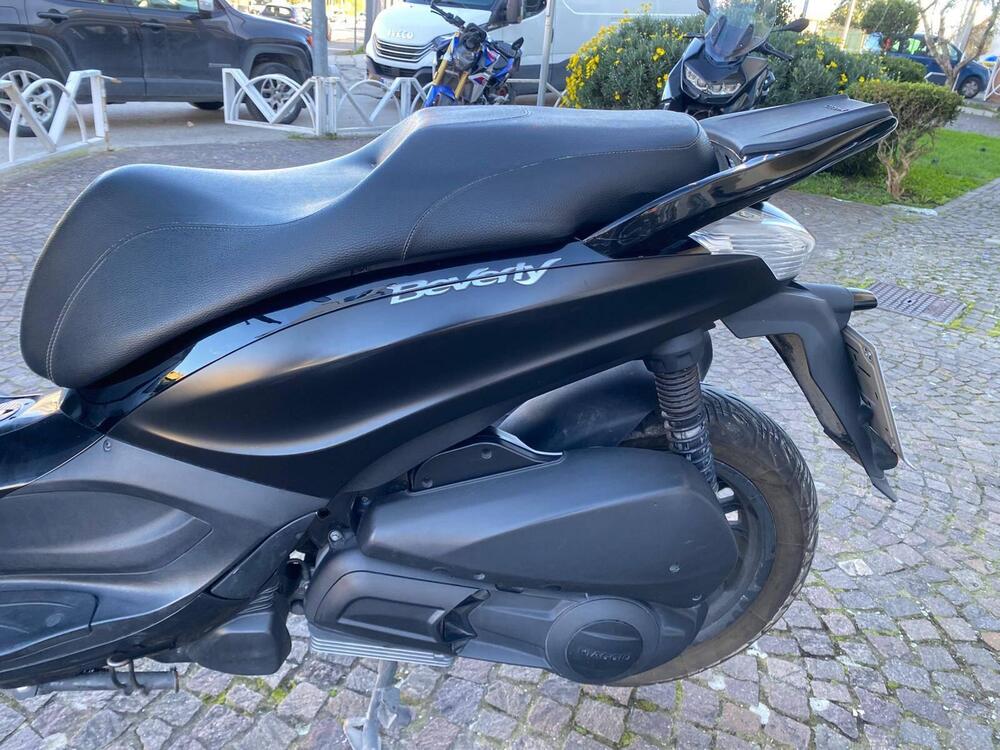Piaggio Beverly 300 i.e. (2010 - 16) (9)
