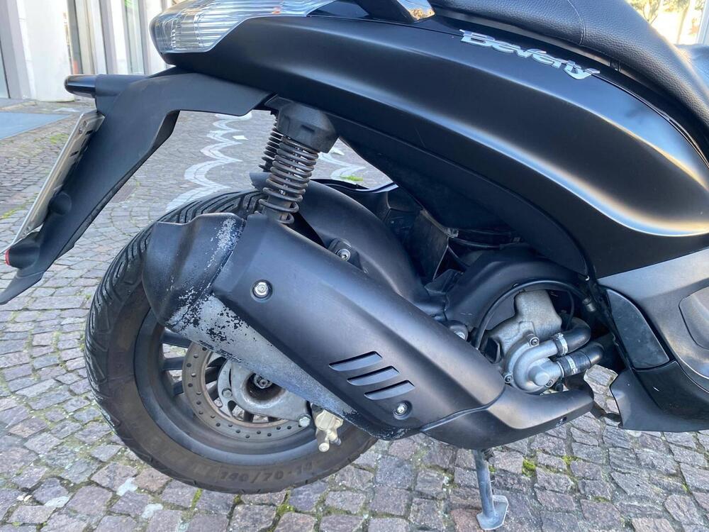 Piaggio Beverly 300 i.e. (2010 - 16) (6)