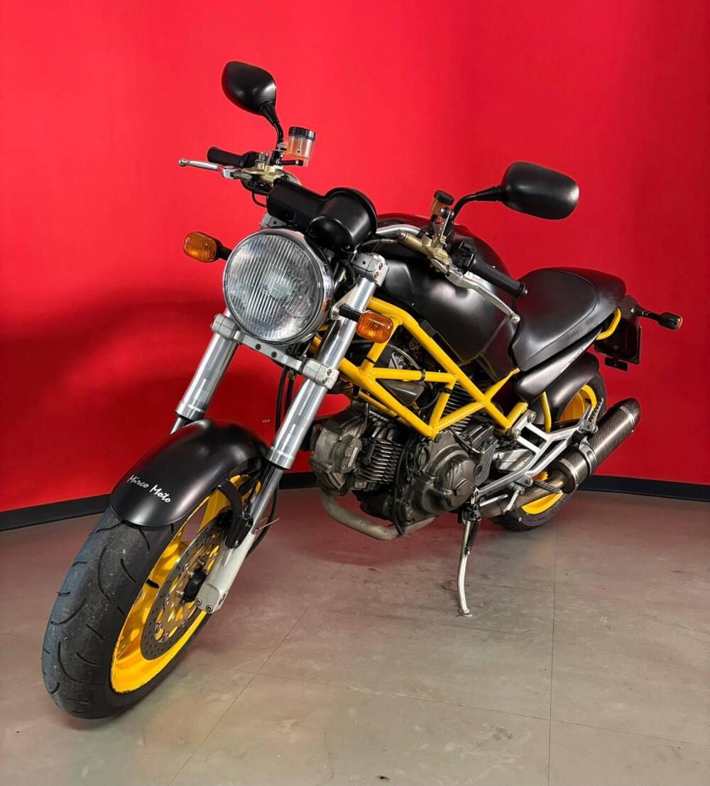 Ducati Monster 600 Dark (1998 - 01) (4)
