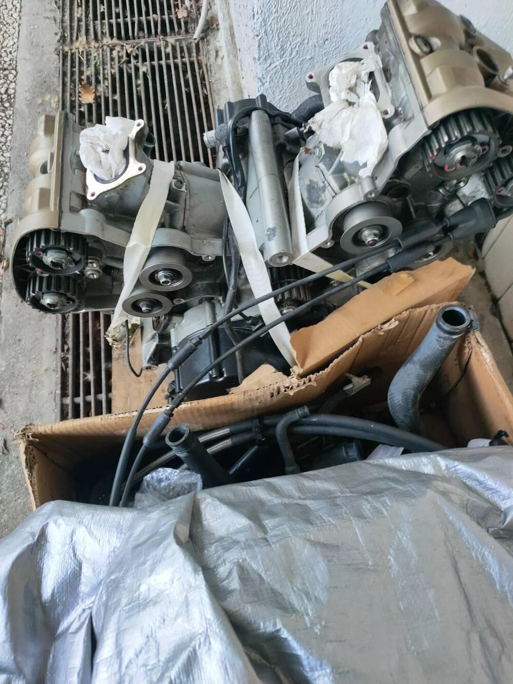 Motore completo cuscinetto albero danneggiato Ducati (5)