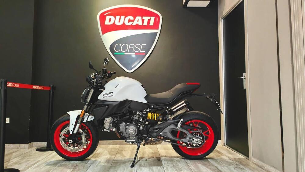 Ducati Monster 890 (2026) (11)