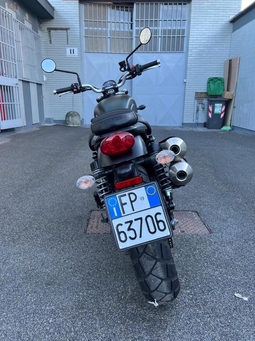 Triumph Scrambler 900 Icon Edition (2025 - 26) (4)