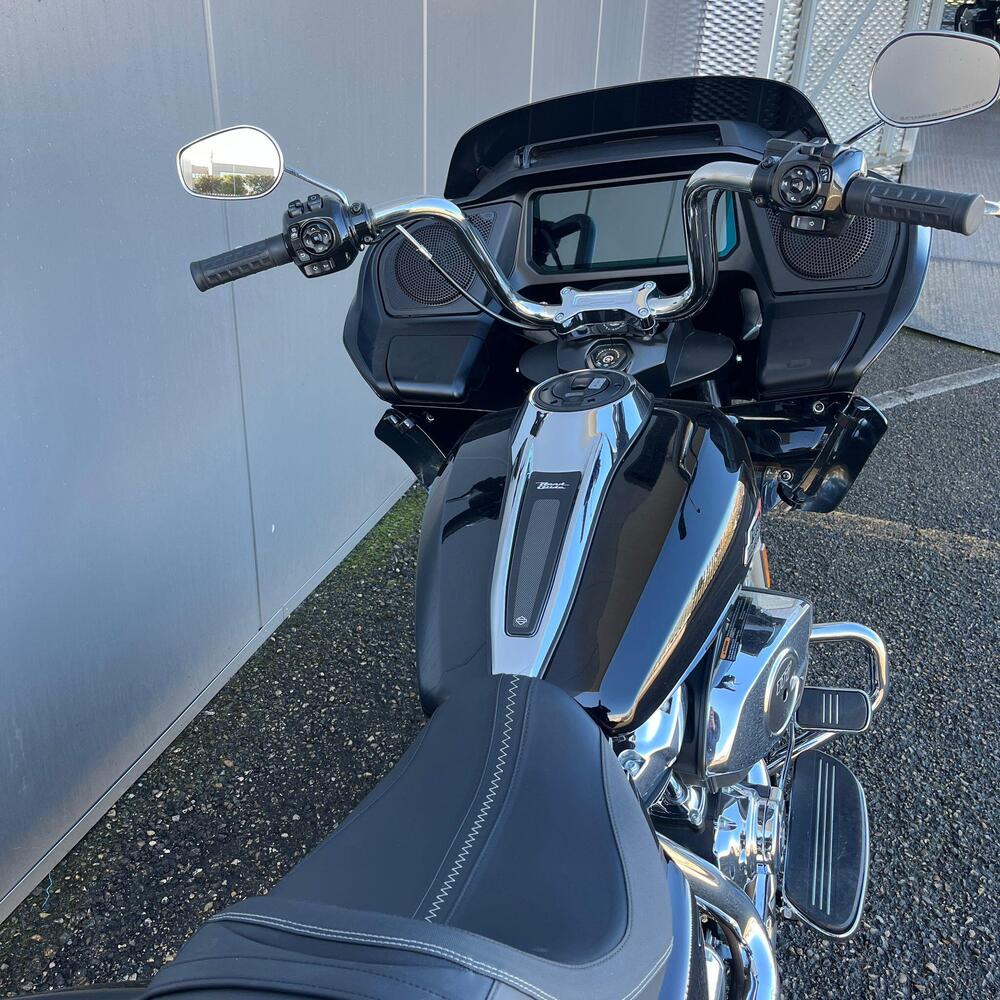 Harley-Davidson Road Glide (2024 - 25) (19)