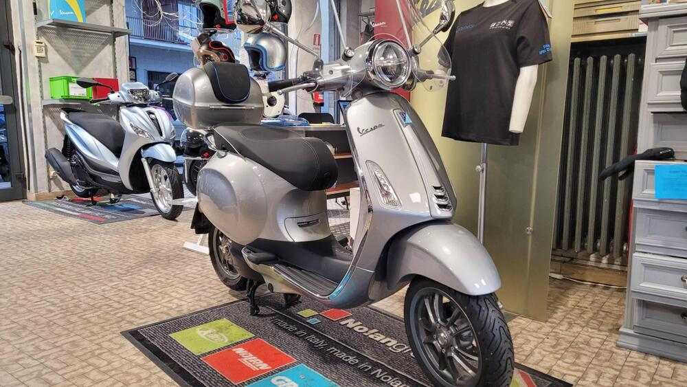 Vespa Vespa Elettrica 70 (2020 - 24) (2)
