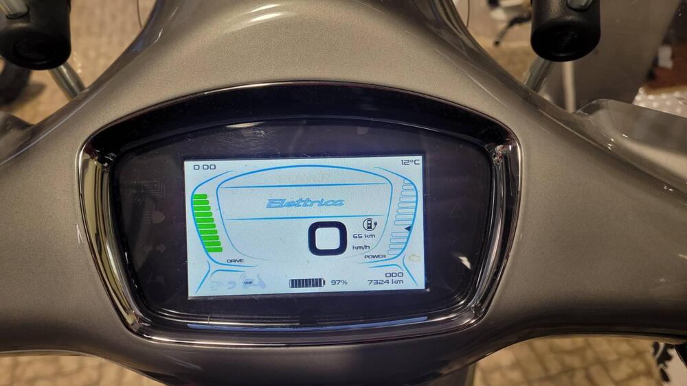 Vespa Vespa Elettrica 70 (2020 - 24) (8)