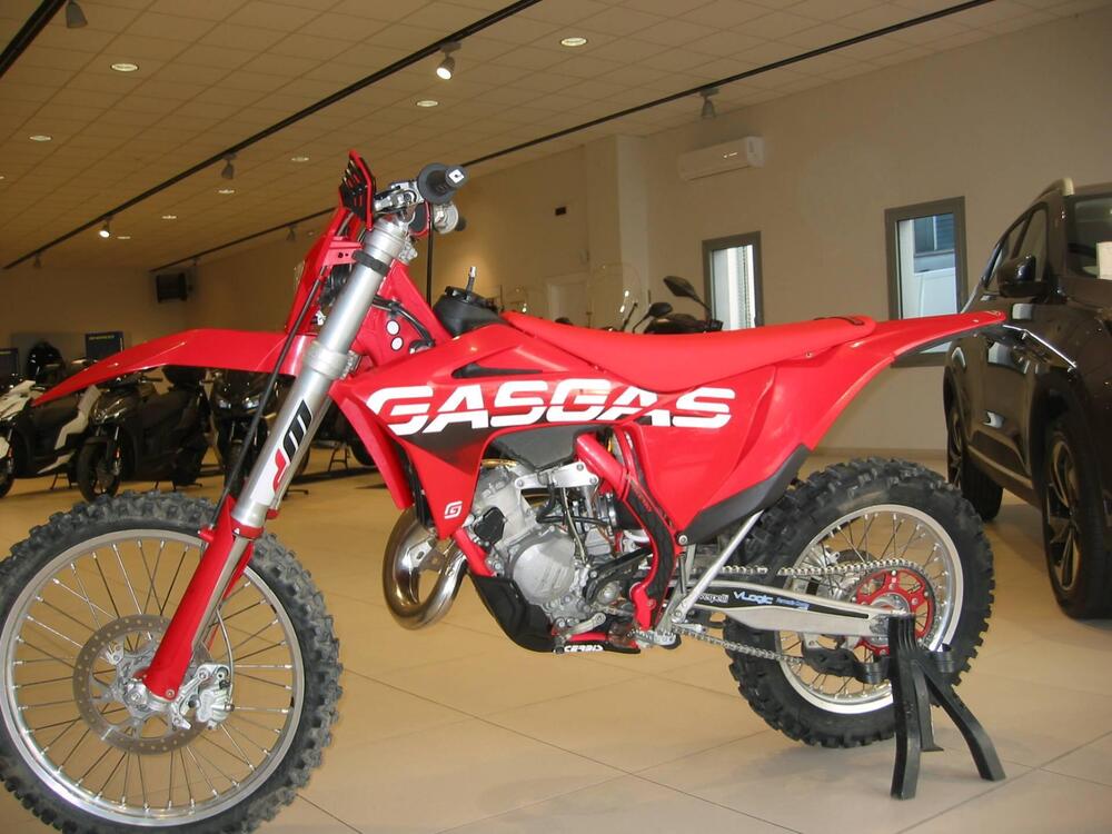 GASGAS EC 125 (2025) (5)