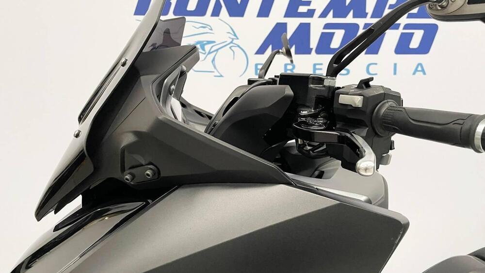 Honda Forza 750 DCT (2021 - 24) (17)