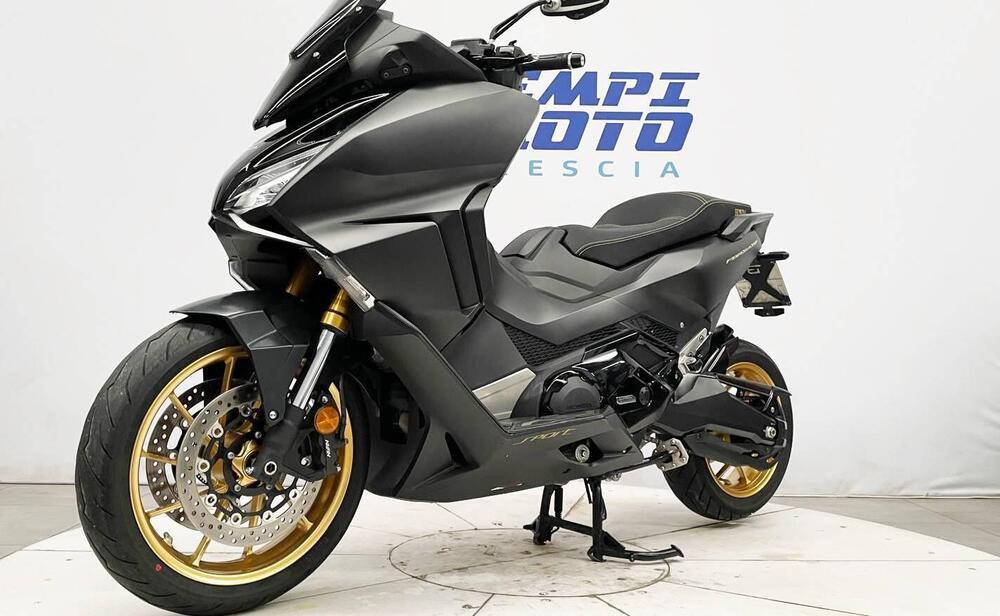 Honda Forza 750 DCT (2021 - 24) (18)