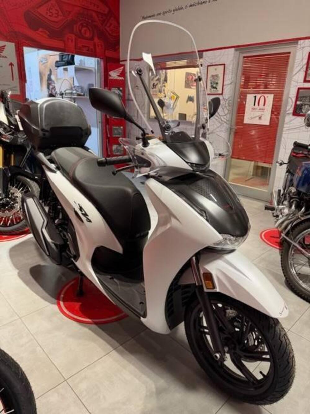 Honda SH 350i Sport (2025 - 26) (9)