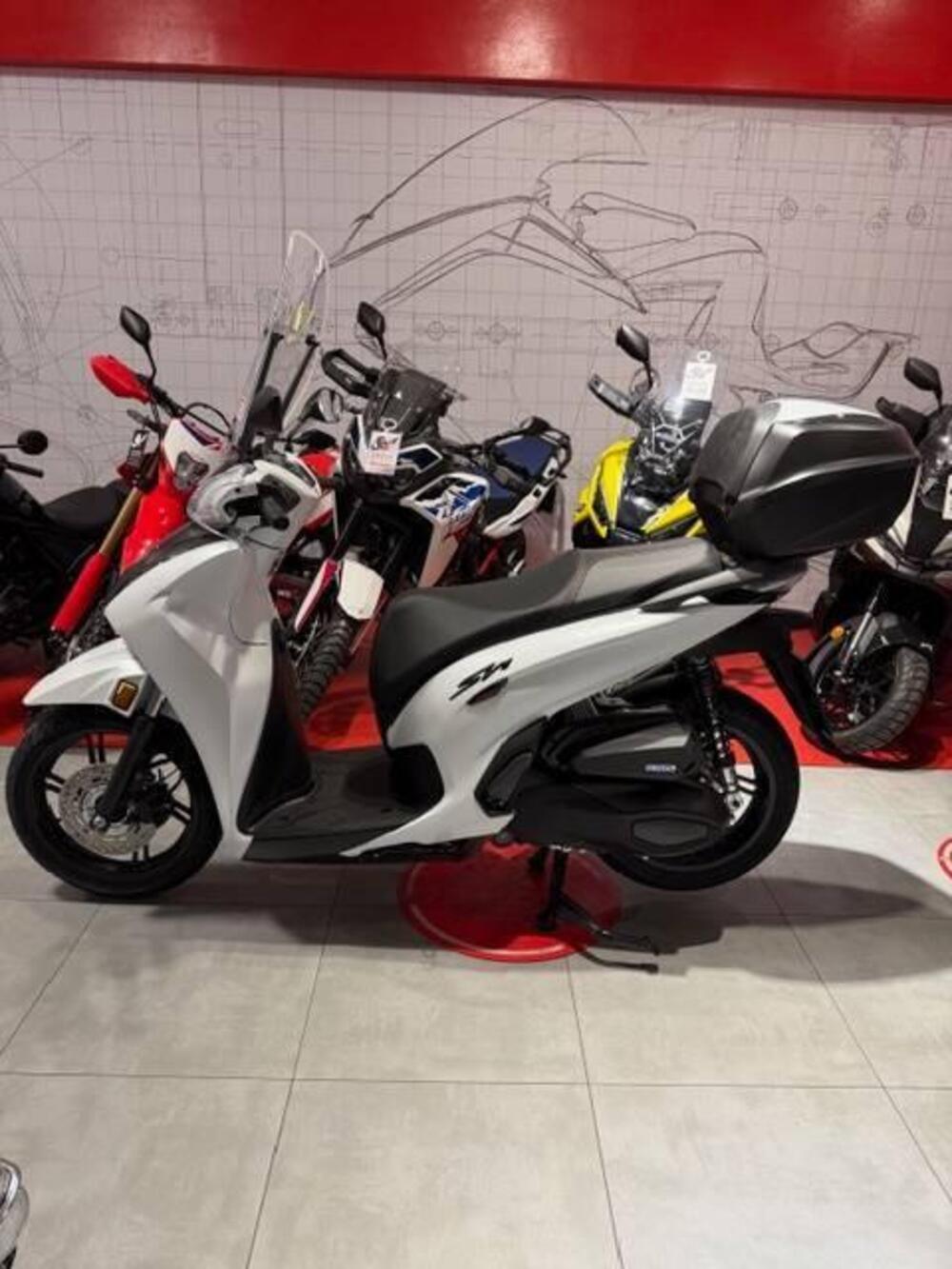 Honda SH 350i Sport (2025 - 26) (10)