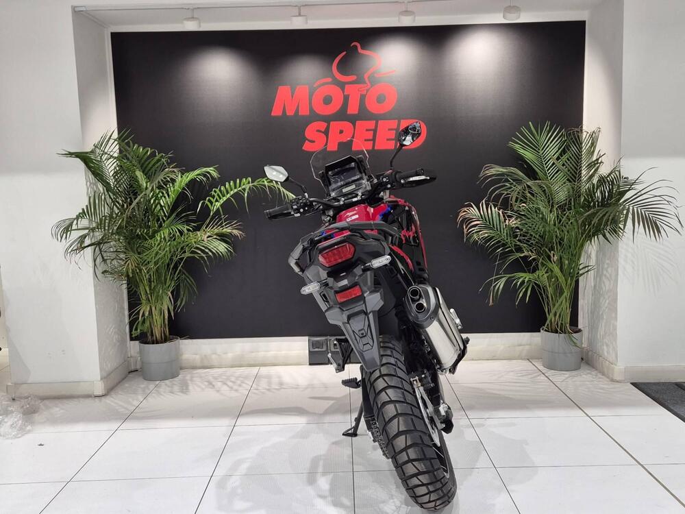 Honda Africa Twin CRF 1100L ES DCT (2024 - 26) (3)