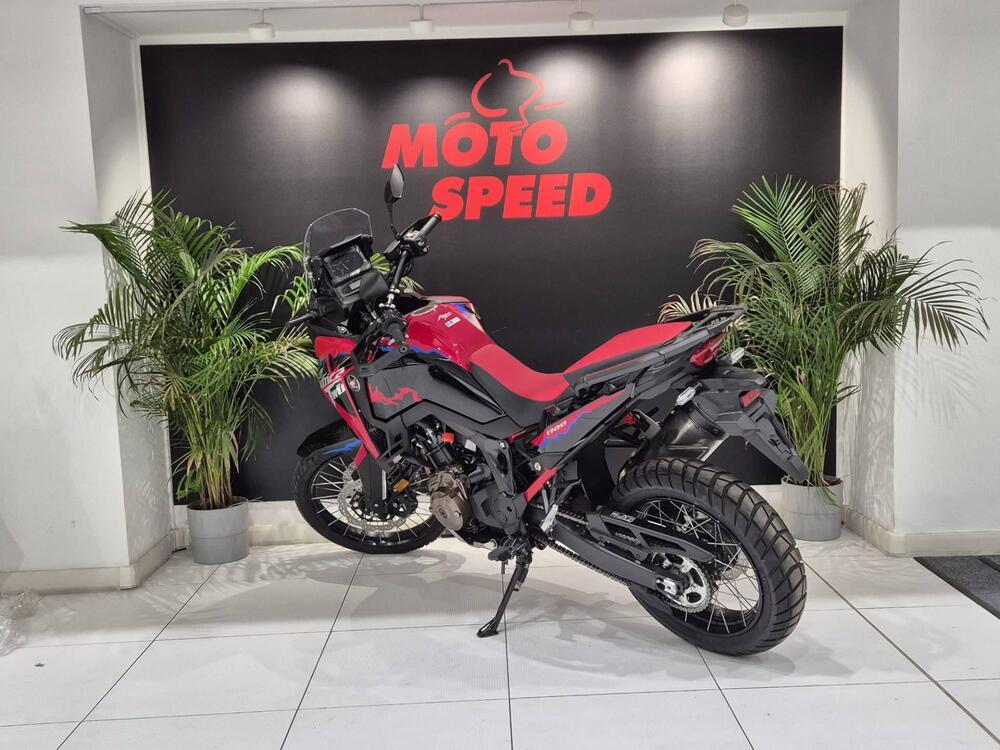 Honda Africa Twin CRF 1100L ES DCT (2024 - 26) (4)