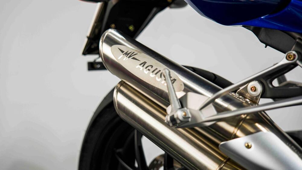 MV Agusta Brutale 910 R (2006 - 11) (11)