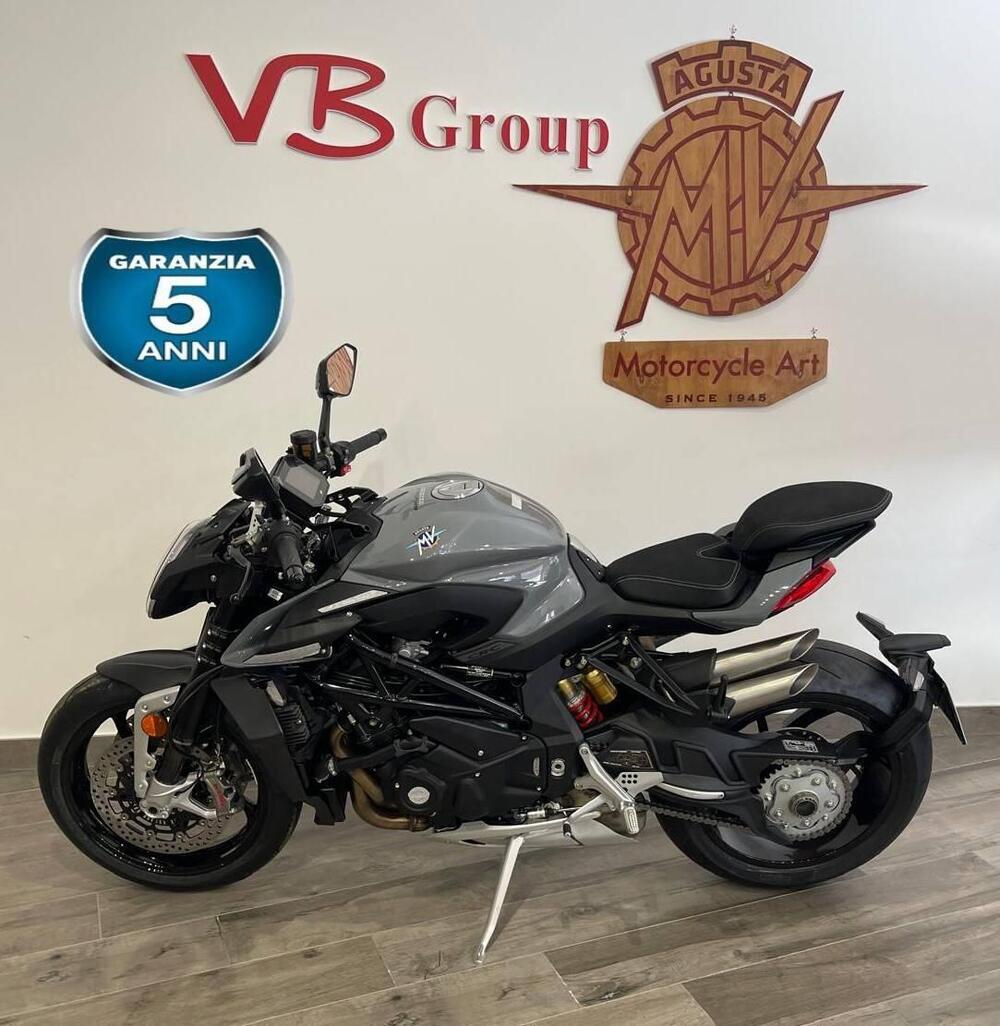 MV Agusta Brutale 1000 RS (2022 - 26) (7)