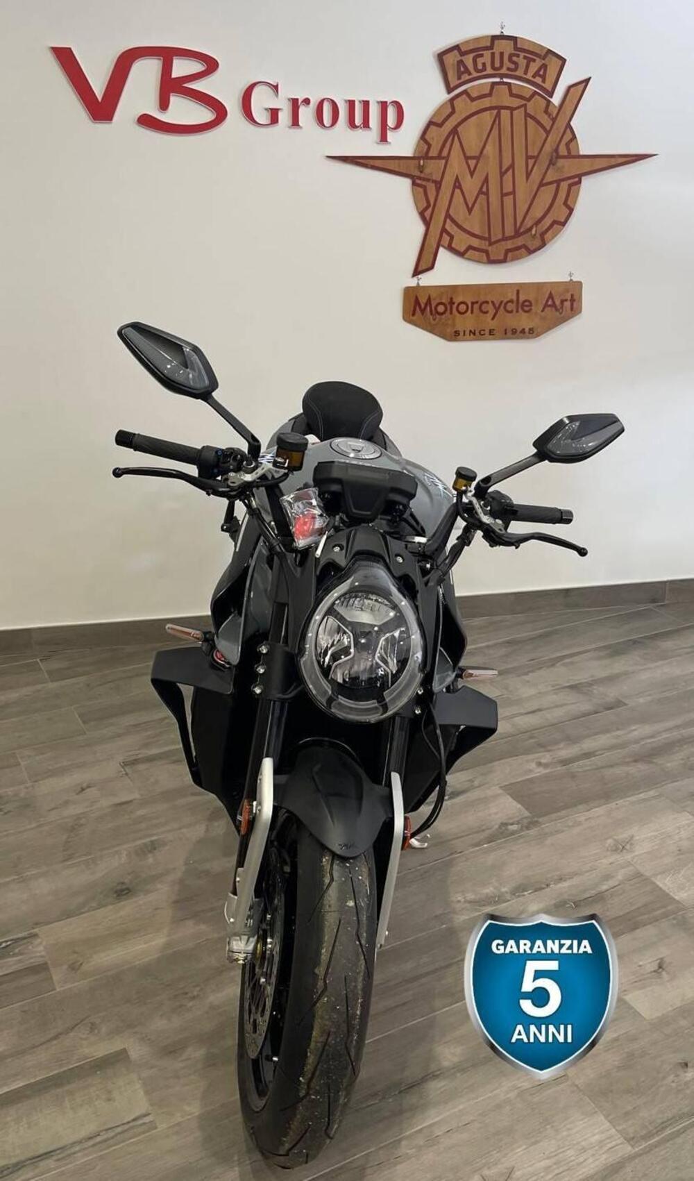 MV Agusta Brutale 1000 RS (2022 - 26) (2)