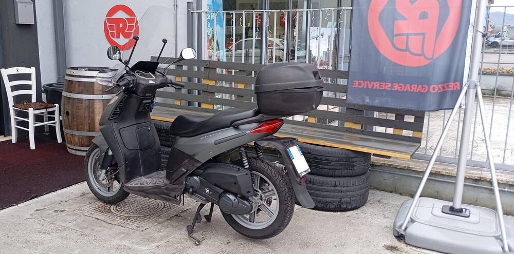 Aprilia Sportcity 200 (5)