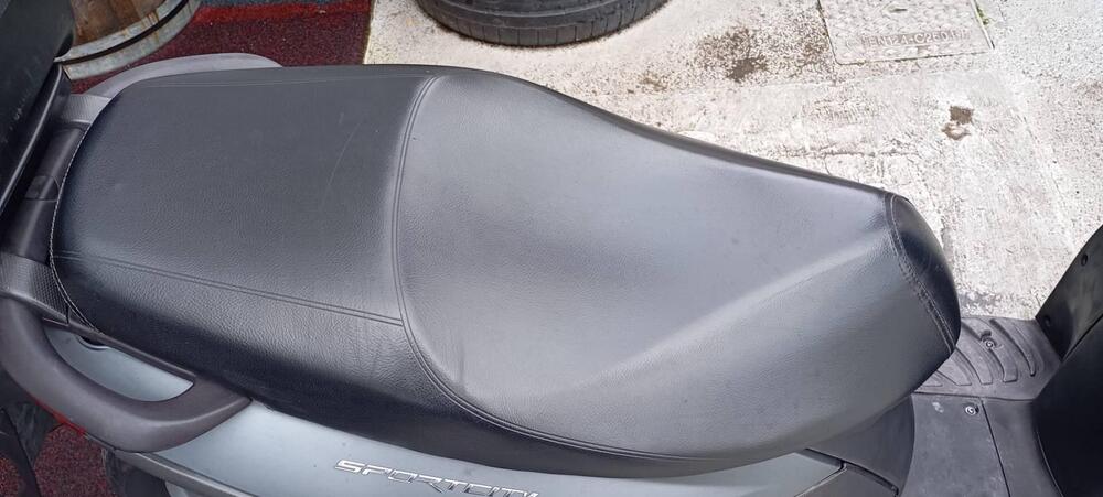 Aprilia Sportcity 200 (16)