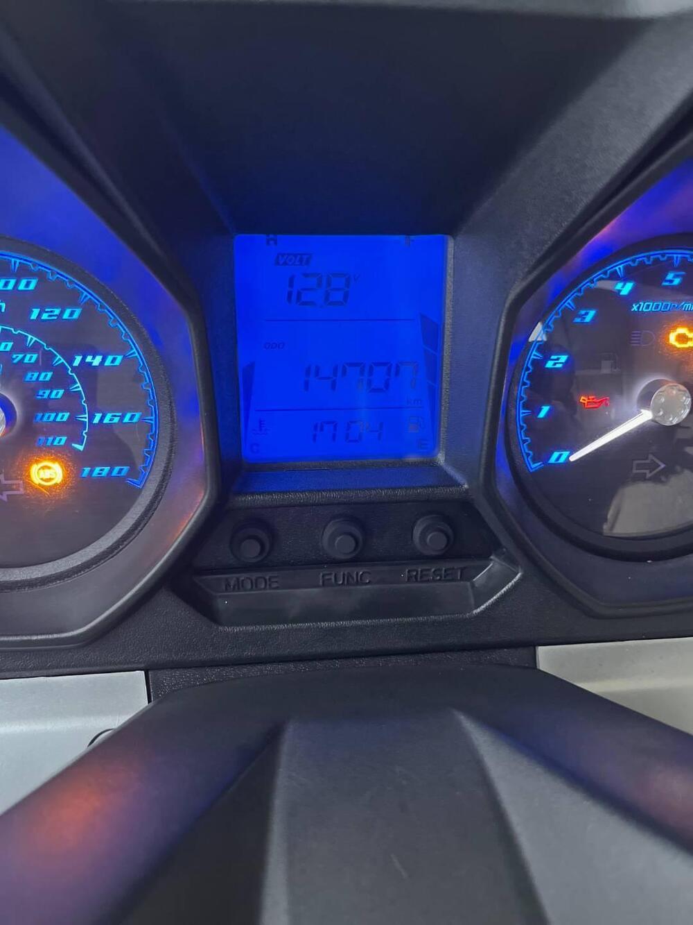 Kymco Downtown 350i TCS (2020) (8)