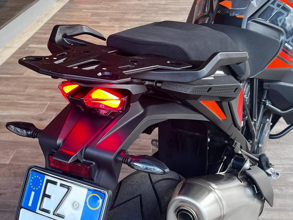 KTM 1290 Super Adventure S (2022 - 25) (7)