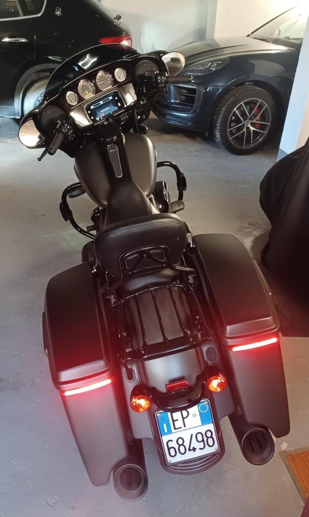 Harley-Davidson 114 Street Glide Special (2019 - 20) - FLHXS (6)