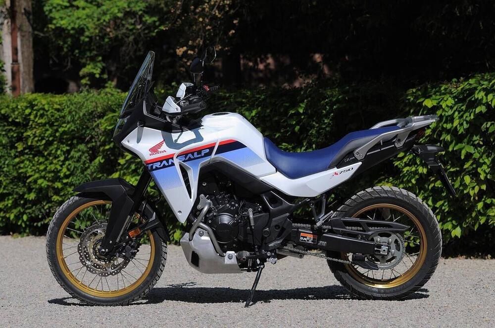 Honda Transalp XL750 (2025)