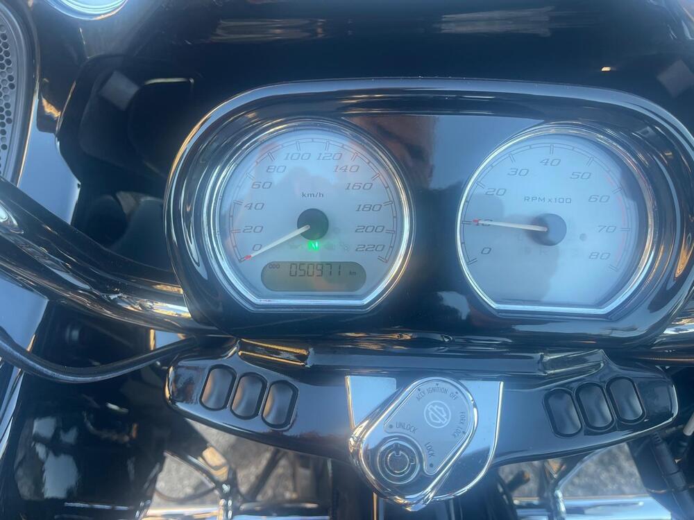 Harley-Davidson 107 Road Glide Special (2017 - 18) - FLTRXS (5)