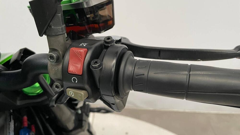 Kawasaki Z 1000 ABS (2014 - 16) (11)