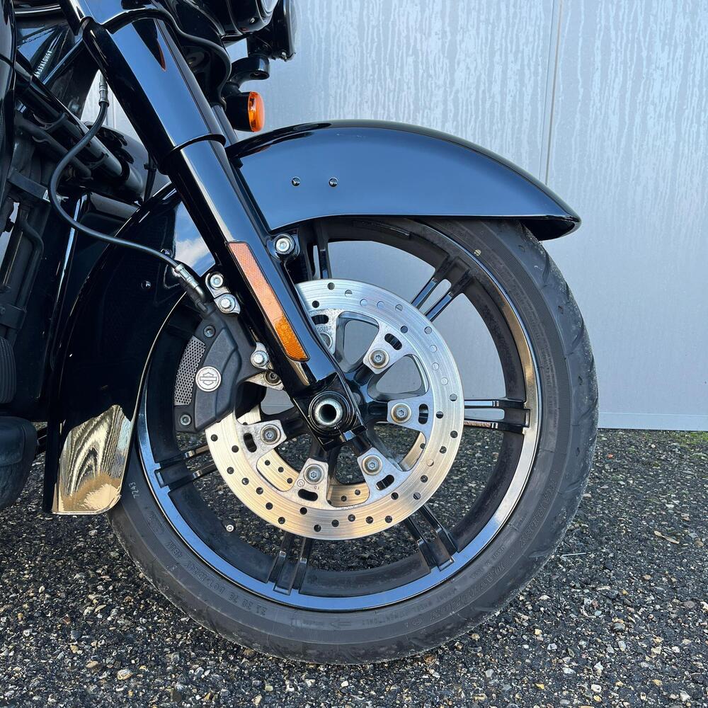 Harley-Davidson Ultra Limited (2022 - 25) (2)