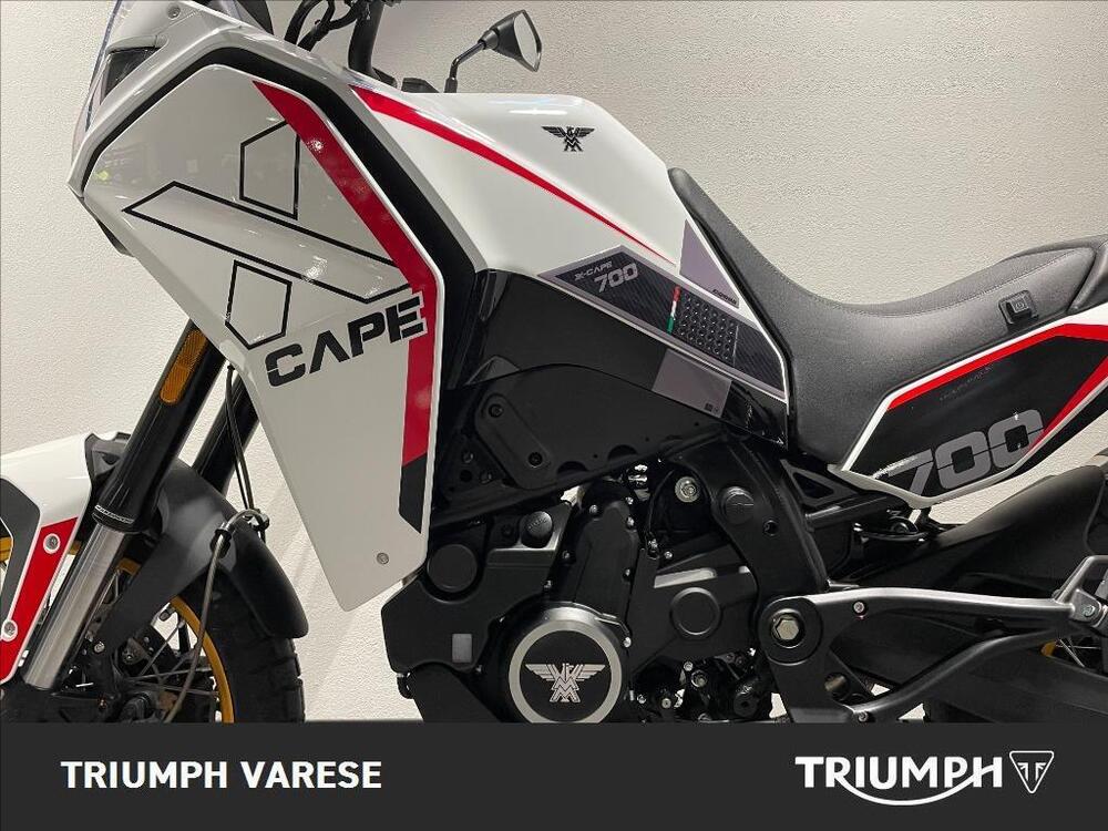 Moto Morini X-Cape 700 Gold Edition (2025 - 26) (6)