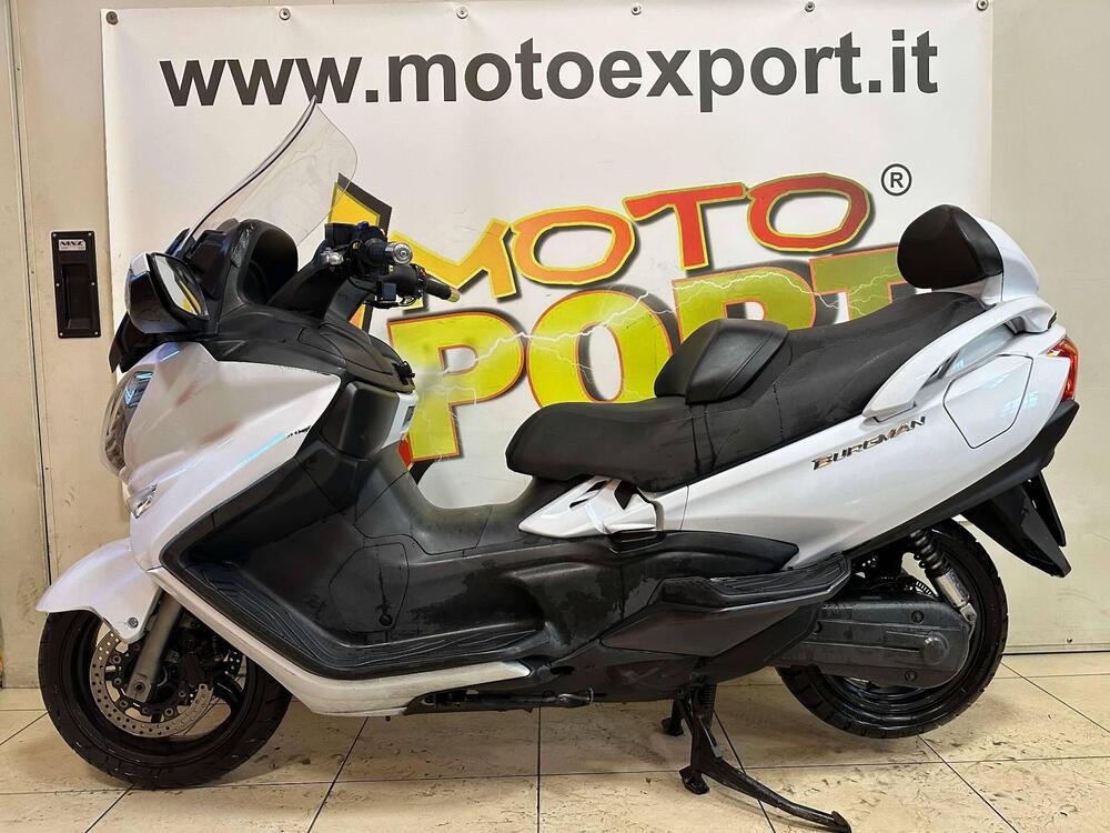 Suzuki Burgman AN 650 Executive ABS (2013 - 17) (4)