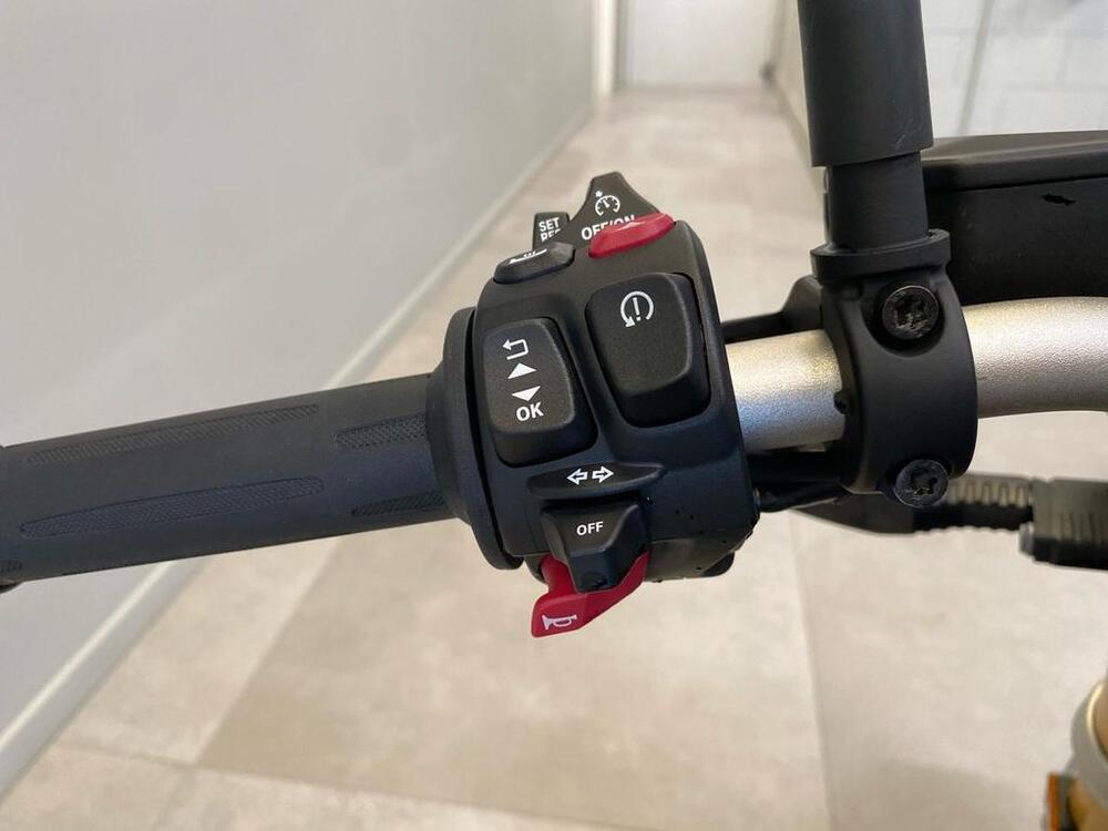 Bmw R 12 nineT (2023 - 26) (7)