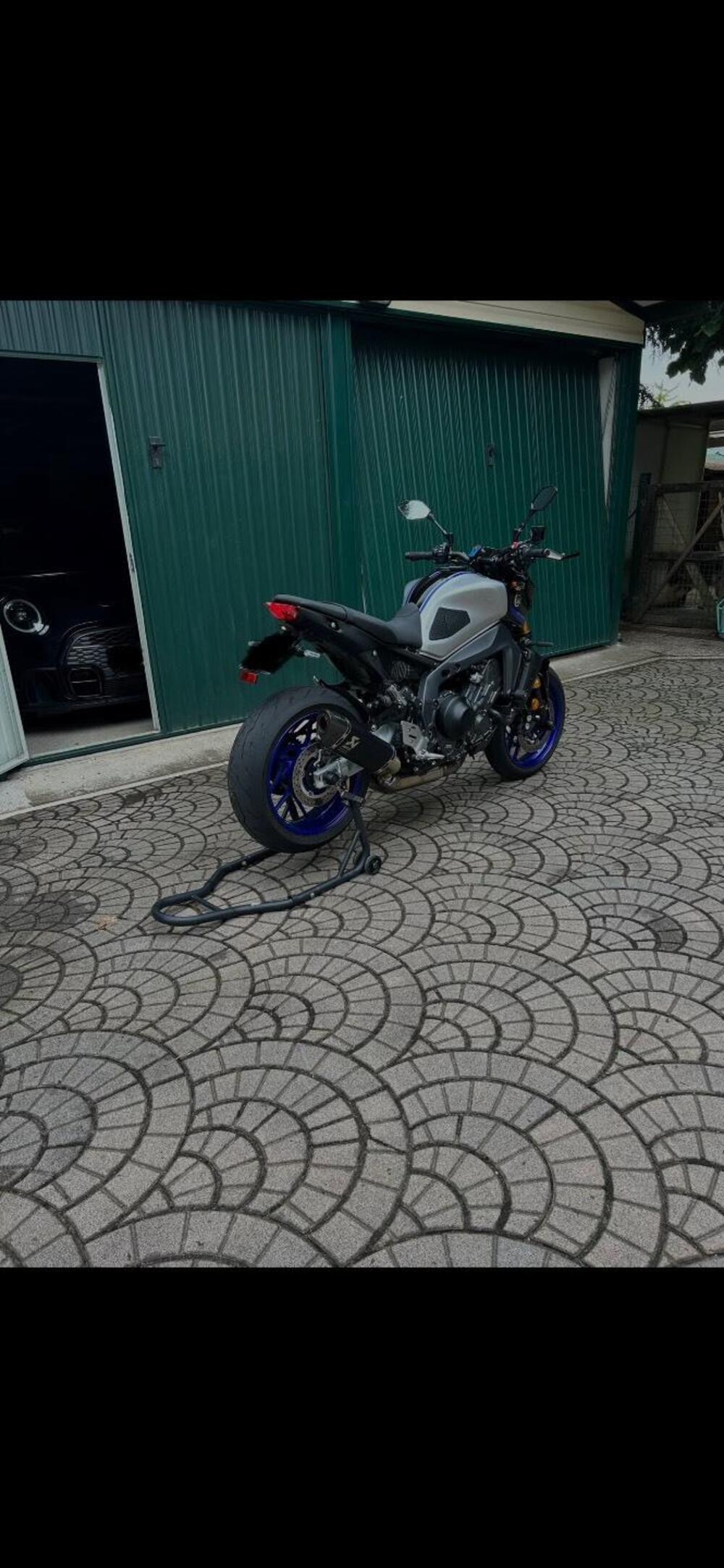 Yamaha MT-09 SP (2021 - 23) (4)