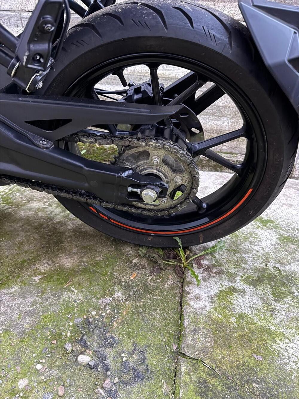 CFMOTO 300NK (2021 - 26) (2)