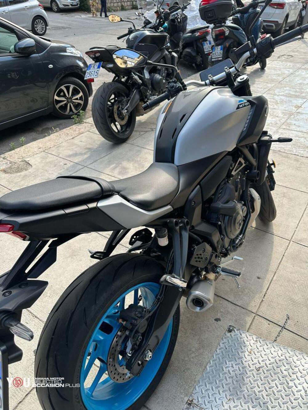 Yamaha MT-07 Y-AMT (2025 - 26) (2)